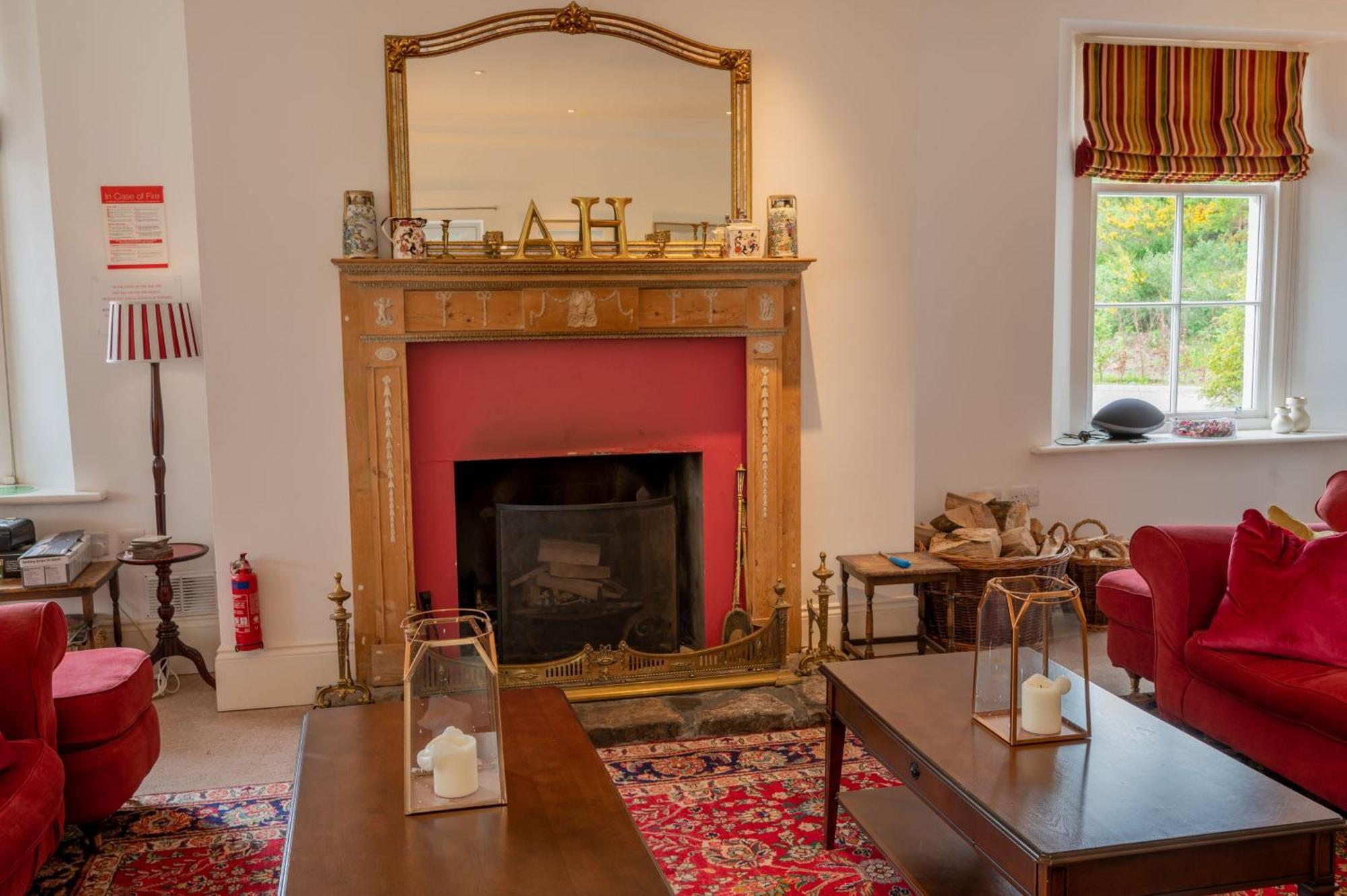 Villa Alexander House 18 - East Wing - Self Catering à Auchterarder Extérieur photo